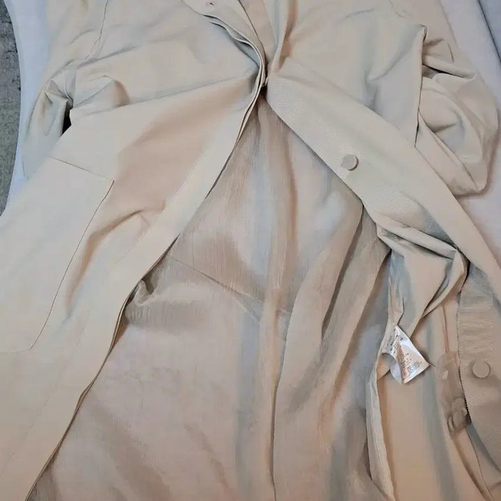 [BUNJANG] Designer Silk Outerwear Long Coat / (프리) 수입명품  고급디자이너옷 실키한 롱가디건/찰랑찰랑 롱코트