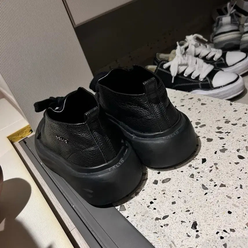 [BUNJANG] Solid Homme Sneakers / 솔리드옴므 스니커즈
