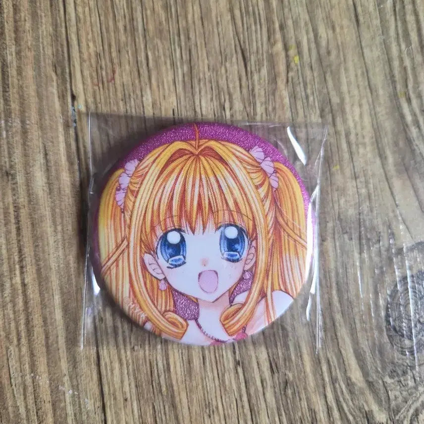[BUNJANG] Peach Pit Lucia Can Badge / 피치피치핏치 루치아 캔뱃지 판매