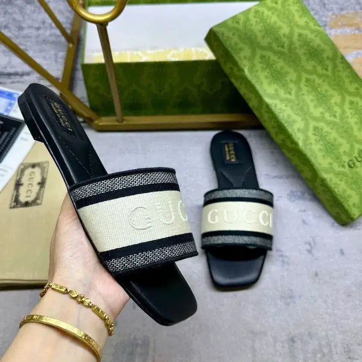 [BUNJANG] Gucci GG Slides Sandals Black / 구찌 GG 슬리퍼 샌들 블랙구매