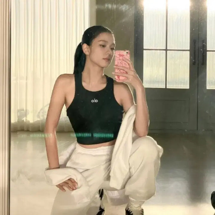 [BUNJANG] Alo Aspire Cropped Tank Top - Black (Size S) / 알로 탱크탑 새상품