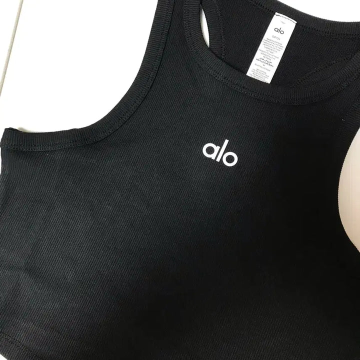 [BUNJANG] Alo Aspire Cropped Tank Top - Black (Size S) / 알로 탱크탑 새상품