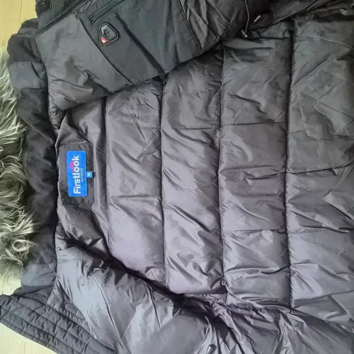 [BUNJANG] Firstlook Goose Black Fur Hooded Padded Jumper / 퍼스트룩 구스 블랙 퍼 후드 패딩 점퍼
