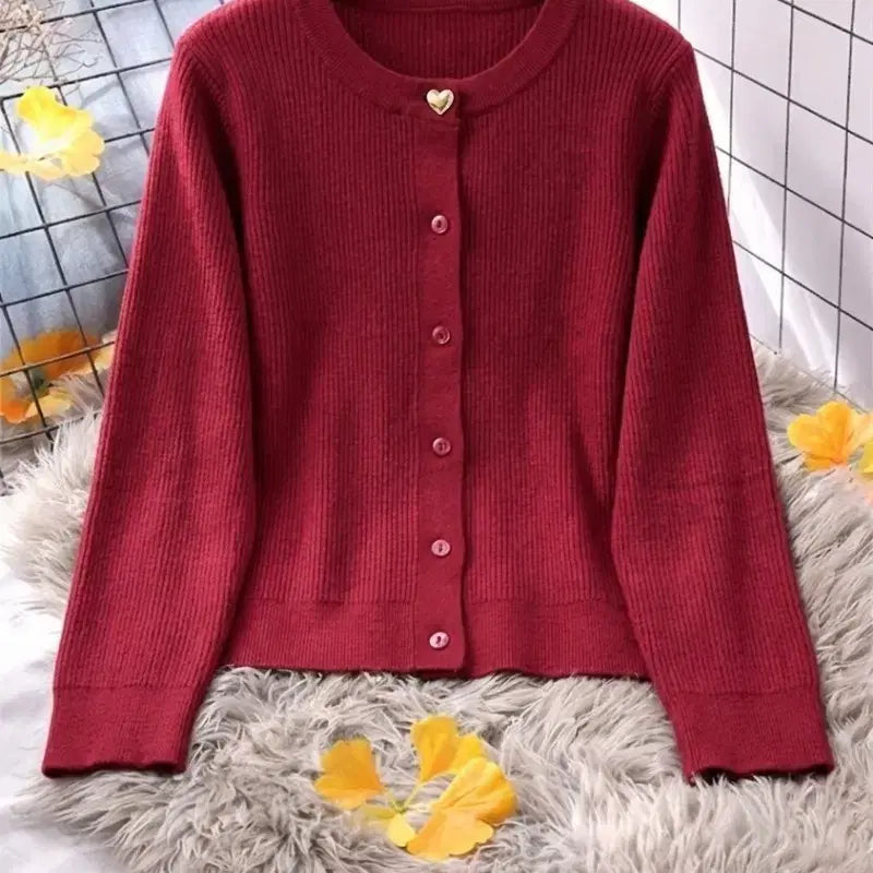 [BUNJANG] Red Heart Button Slim Fit Cardigan / 매력적 하트 단추 레드 가디건66 가단50