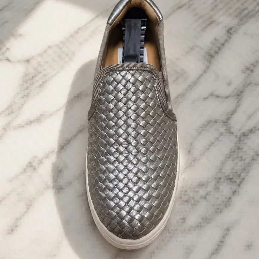 [BUNJANG] Lanvin en Bleu Mesh Slip-On Sneakers Silver / (정품) 랑방온블루 메쉬 슬립온 실버 / 22 (215~220)