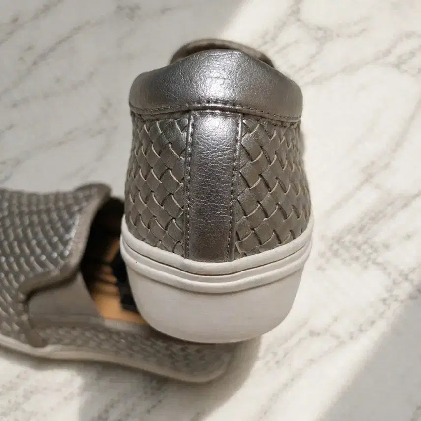 [BUNJANG] Lanvin en Bleu Mesh Slip-On Sneakers Silver / (정품) 랑방온블루 메쉬 슬립온 실버 / 22 (215~220)