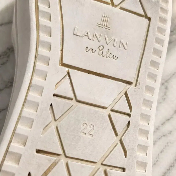 [BUNJANG] Lanvin en Bleu Mesh Slip-On Sneakers Silver / (정품) 랑방온블루 메쉬 슬립온 실버 / 22 (215~220)