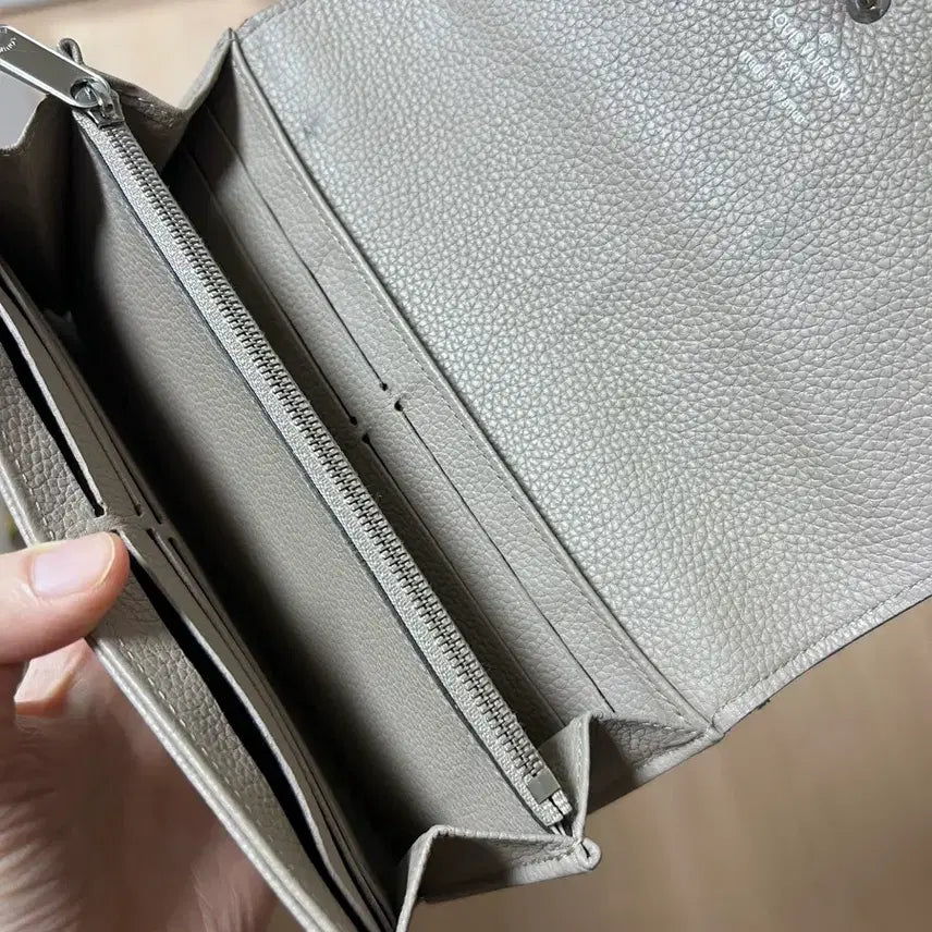 [BUNJANG] Louis Vuitton Empreinte Quilted Long Wallet / 루이비통 엠포르트푀유 퀼트 장지갑