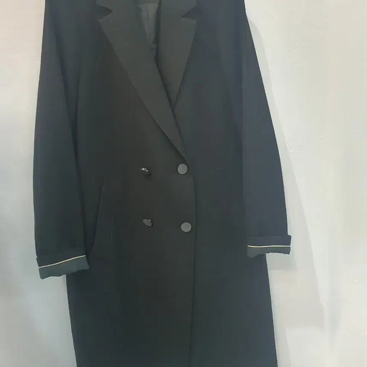 [BUNJANG] Z00C Black Double-Button Coat / Z00C 블랙 더블 버튼 코트