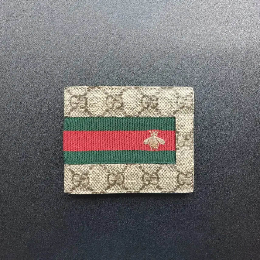 [SOLD OUT] 구찌 GG 수프림 꿀벌 반지갑(정품)