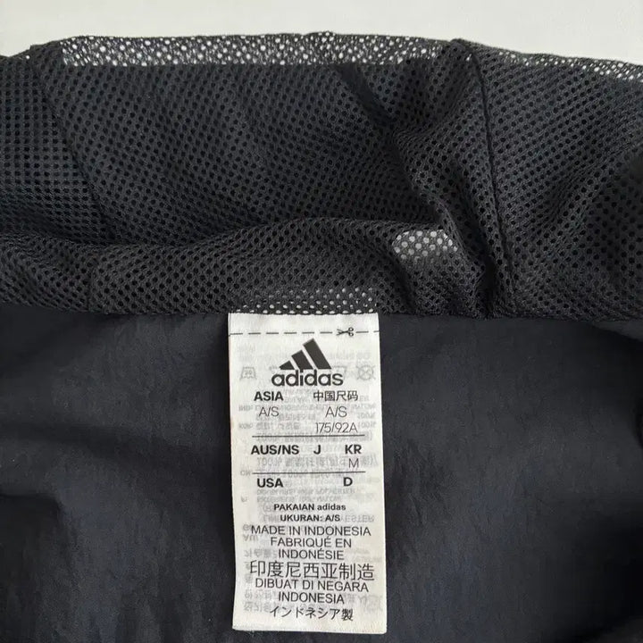 [BUNJANG] Adidas Old School Big Logo Hoodie Anorak Black / M) 아디다스 올드스쿨 빅로고 후드 아노락 블랙