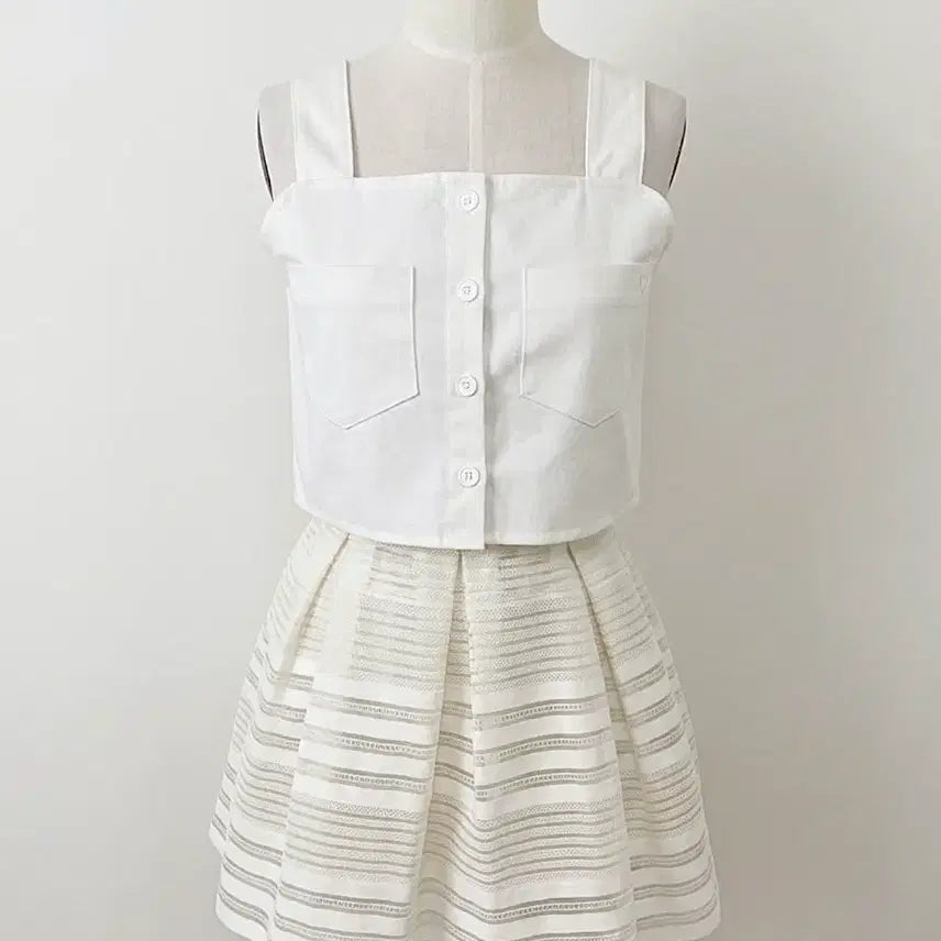 [BUNJANG] Mixxmix Vest &amp; CoinCoz Skirt Set - Summer White / 강예빈 MXM 베스트 + 코인코즈 스커트 / 여름 투피스 화이트