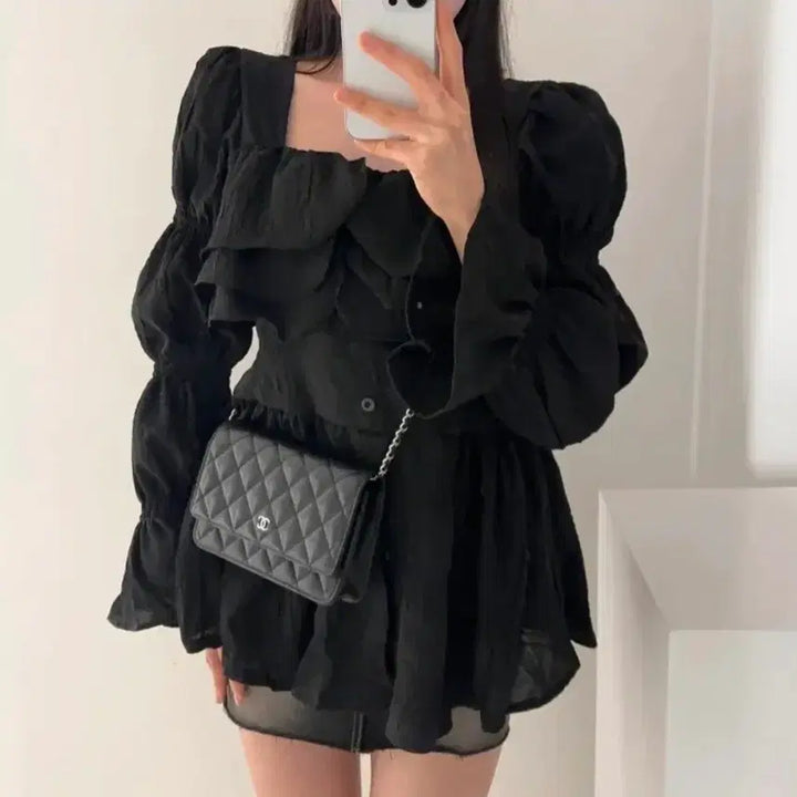 [BUNJANG] Black Puff Frill Chiffon Blouse / 