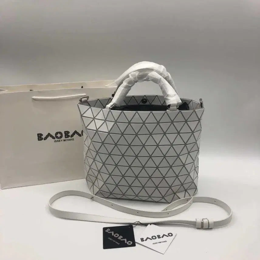 [BUNJANG] Issey Miyake Bao Bao Lucent Matte Large Bucket Bag / 이세이미야케 바오바오 루센트 매트 대형 버킷백