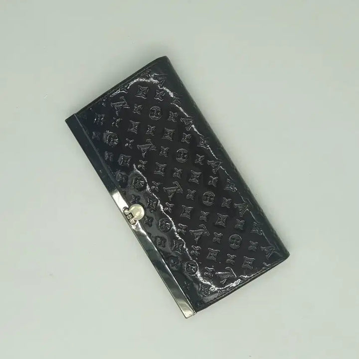 [BUNJANG] Modern Black Enamel Long Wallet / 모던한 블랙 에나멜 장지갑