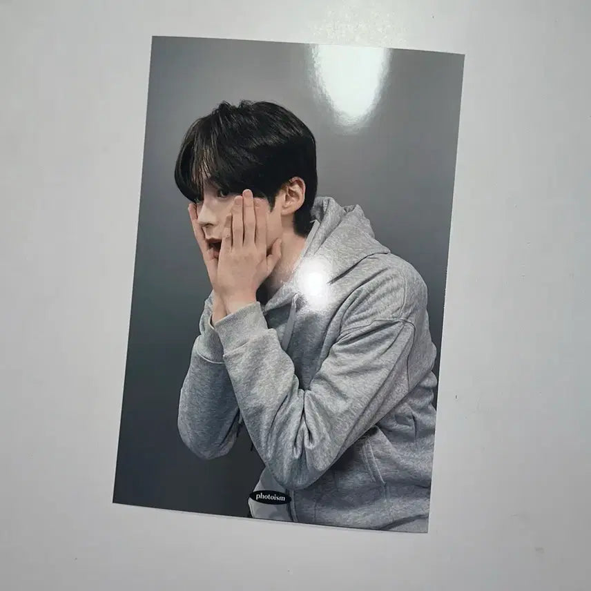 [BUNJANG] 제베원 성한빈 후드 포토이즘 네컷 제로베이스원 / 제베원 성한빈 후드 포토이즘 네컷 제로베이스원
