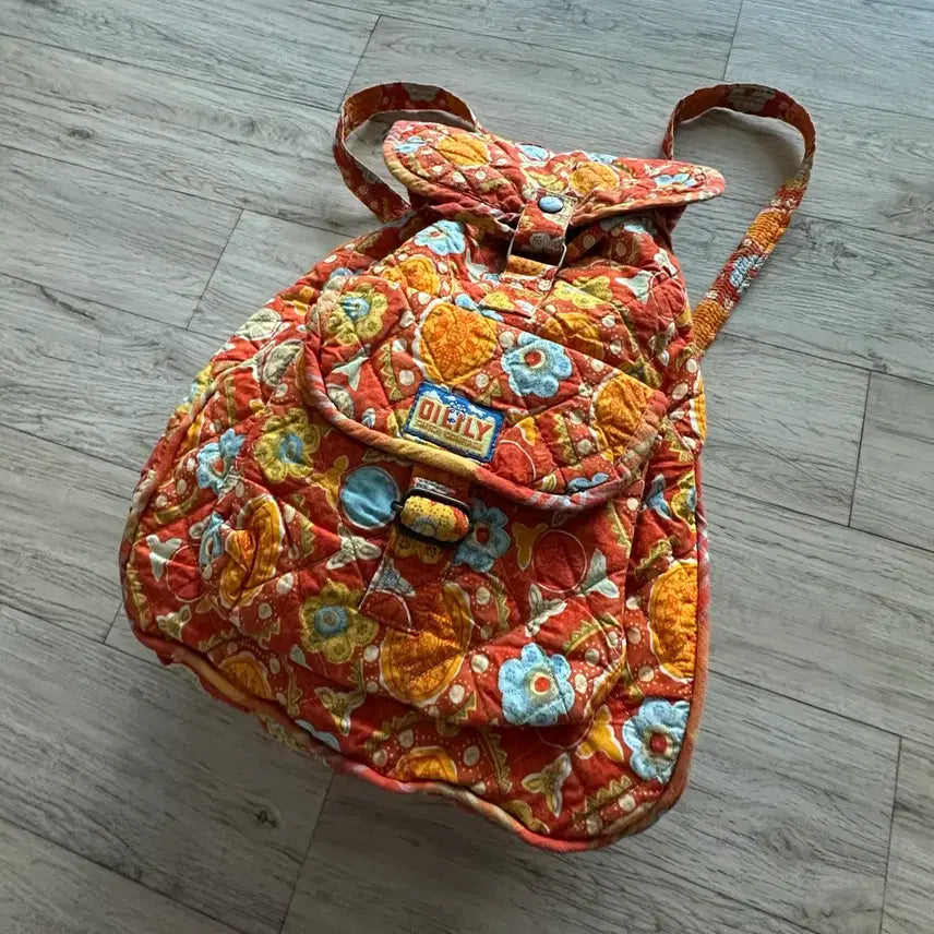 [SOLD OUT] 오일릴리 꽃무늬 퀼팅 백팩