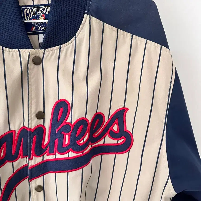 [BUNJANG] Majestic New York Yankees Baseball Bomber Jacket - Size M / Majestic 양키스 야구 점퍼 M