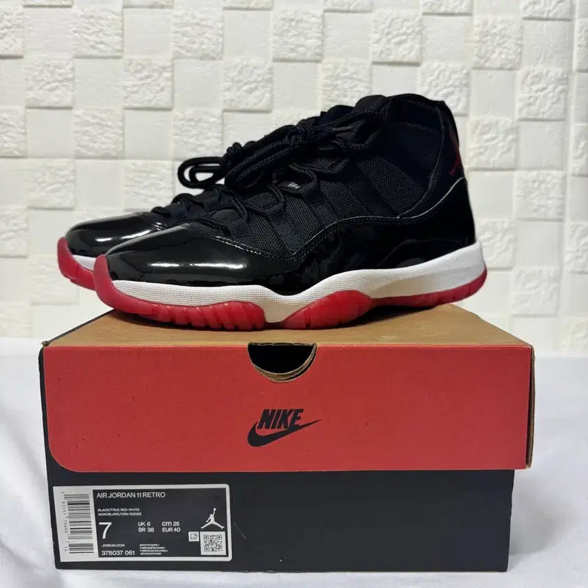 [BUNJANG] Jordan 11 Retro Bred 2019 / Jordan 11 Retro Bred 2019
