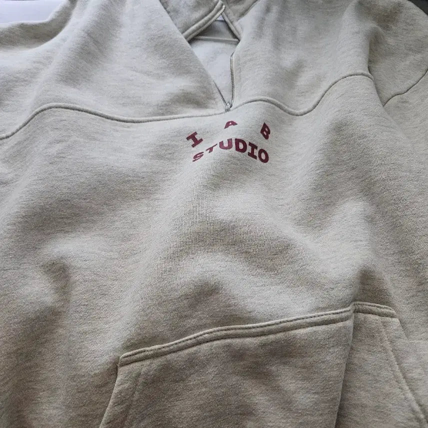 [BUNJANG] Iab Studio Oatmeal Zip-up L / 아이앱 오트밀 집업 L 팝니다