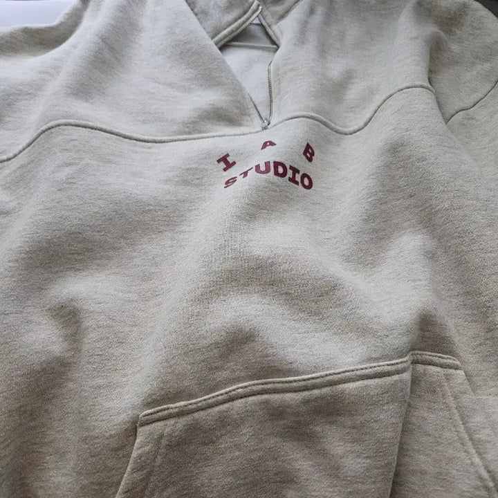 [BUNJANG] Iab Studio Oatmeal Zip-up L / 아이앱 오트밀 집업 L 팝니다