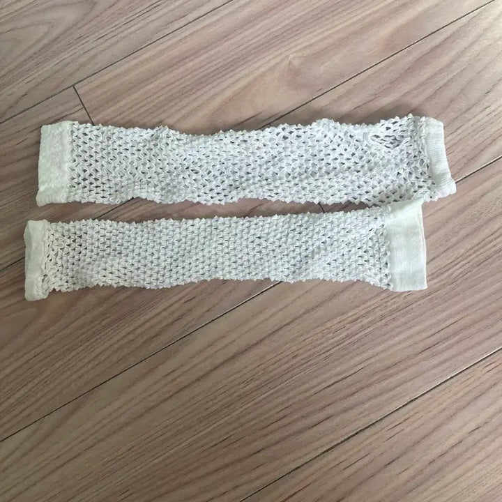 [BUNJANG] H&amp;M Knit Vest and Mesh Arm Warmers Set - White / 일본 그물 망사 암워머 화이트 / H&amp;M 니트 베스트 화이트
