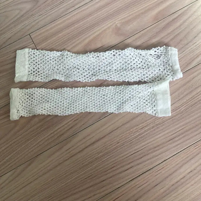 [BUNJANG] Japanese Fashion Mesh Arm Warmers Set (2 Pairs) / 일본 패션 망사 그물 암워머 밴드 토시 2쌍 4개 화이트