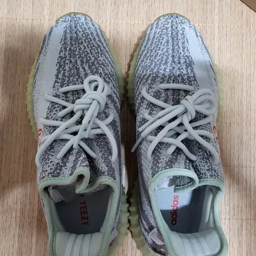 [BUNJANG] Adidas Yeezy Boost 350 V2 Blue Tint 2017 Size 260 / 아디다스 이지부스트 350 v2 블루틴트 2017 사이즈 260