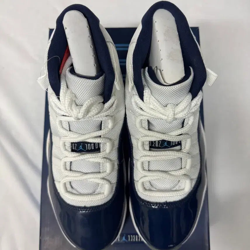 [BUNJANG] Jordan 11 Retro Win Like 82 UNC / Jordan 11 Retro Win Like 82 UNC