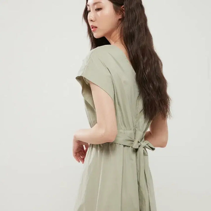 [BUNJANG] LAP Black V-Neck A-Line Midi Dress / LAP 브랜드 원피스