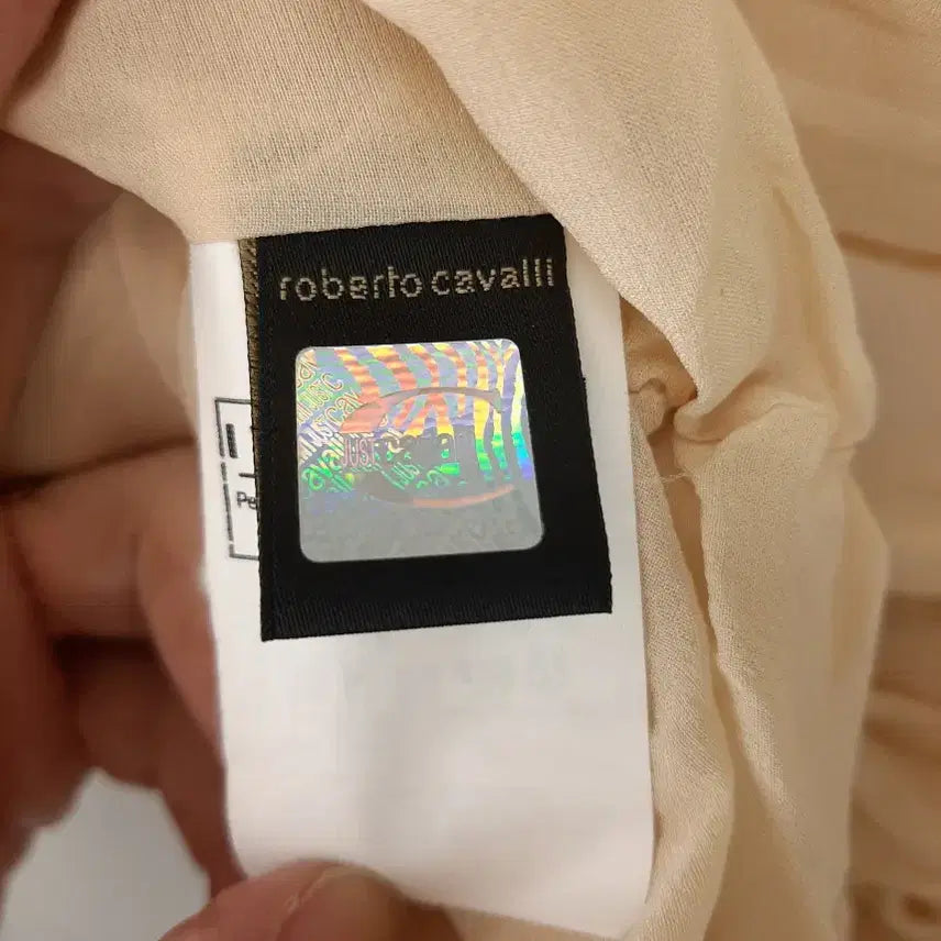 [SOLD OUT] 로베르토카발리 셔링 프릴블라우스 44