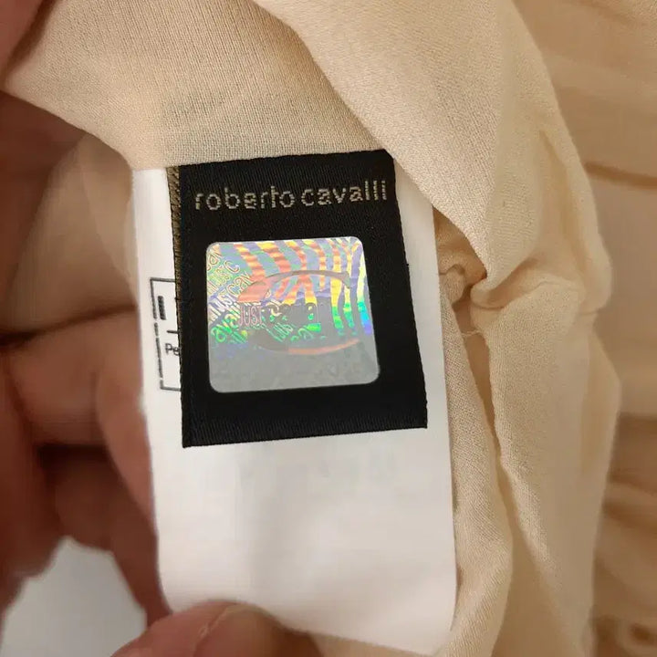 [SOLD OUT] 로베르토카발리 셔링 프릴블라우스 44