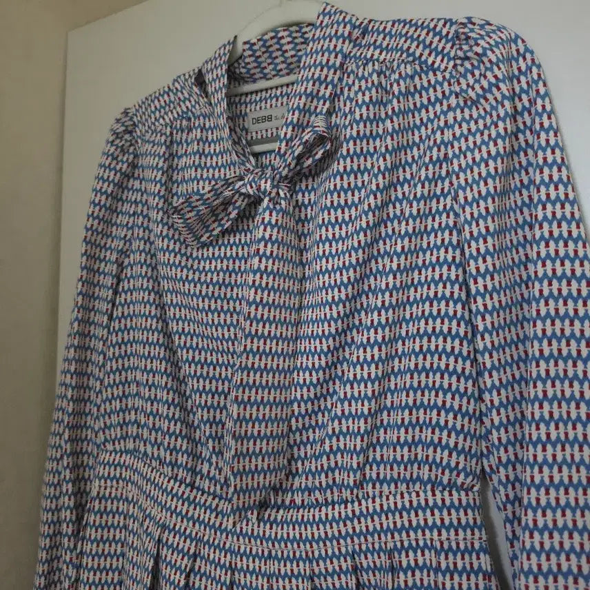 [BUNJANG] ANDI ANDES Blue Pattern Ribbon Pleats Mini Dress / 앤디앤뎁 블루 패턴 리본 플리츠 원피스