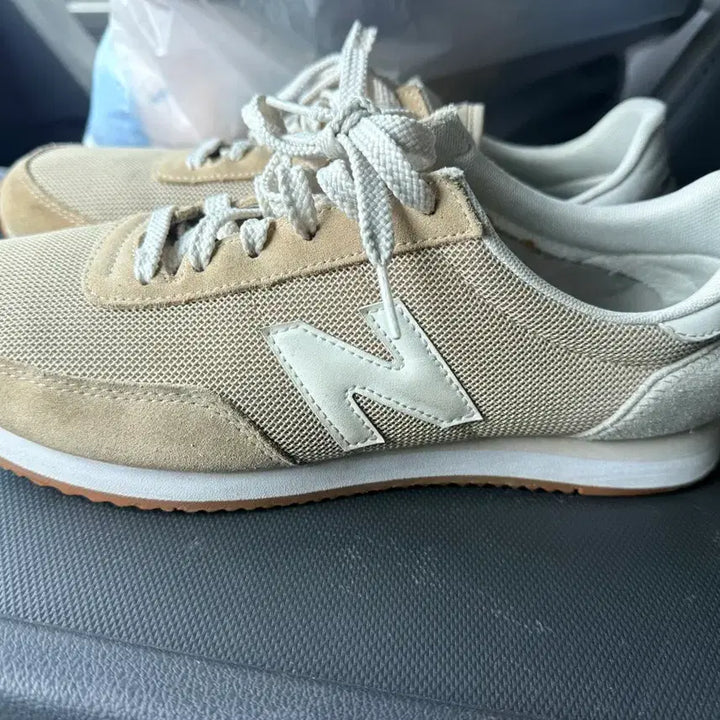 [BUNJANG] New Balance Sneakers / 뉴발란스 운동화