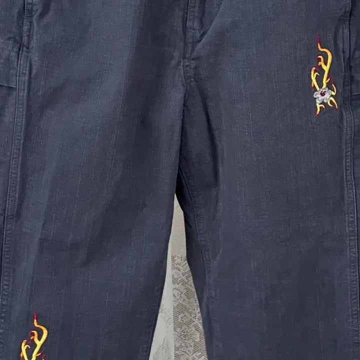 [BUNJANG] YesEyesee Embroidered Cotton Pants Navy / S) 예스아이씨 자수 코튼 팬츠 네이비