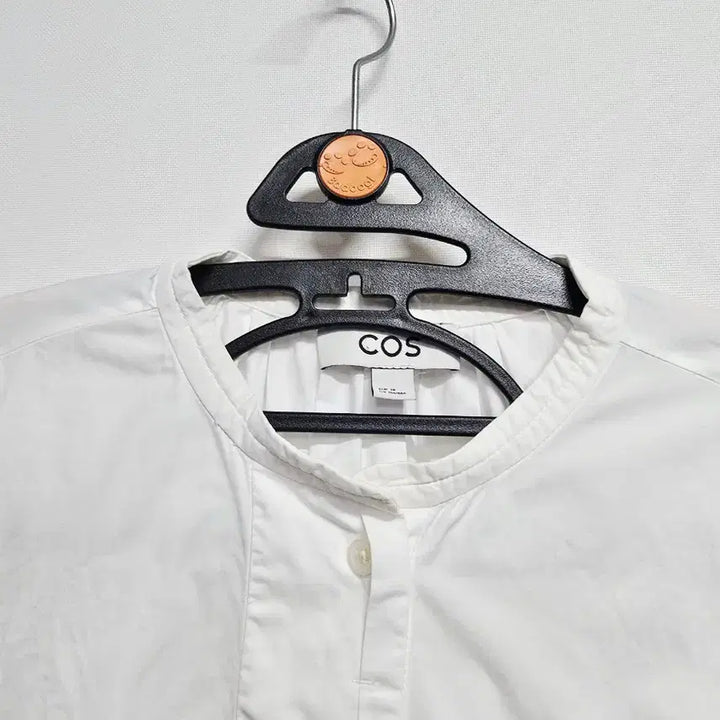 [BUNJANG] COS White Henlay Neck Shirt Blouse / COS 코스 화이트 헨리넥 셔츠 블라우스