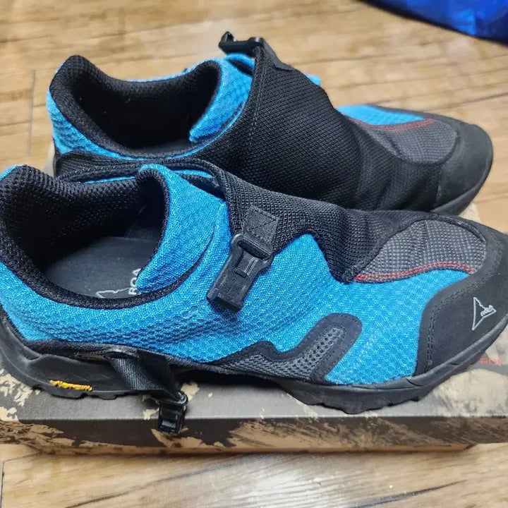 [BUNJANG] Roa Minaar Size 45 Shoes / Roa Minaar 45사이즈