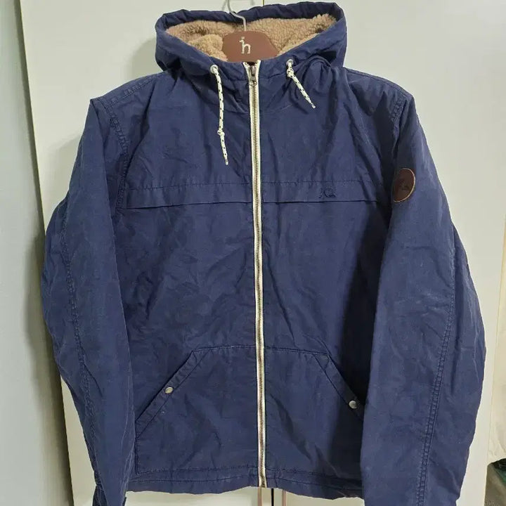 [BUNJANG] Quiksilver Navy Hooded Quilted Jacket / Quiksilver 네이비 후드 자켓 M
