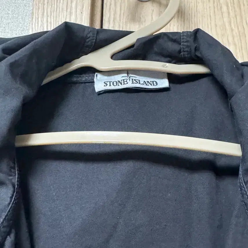 [BUNJANG] Stone Island 114WN Brushed Cotton Canvas Hooded Overshirt Navy Blue / 스톤 아일랜드 114WN 브러쉬드 코튼 캔버스 후드 오버셔츠 네이비 블루