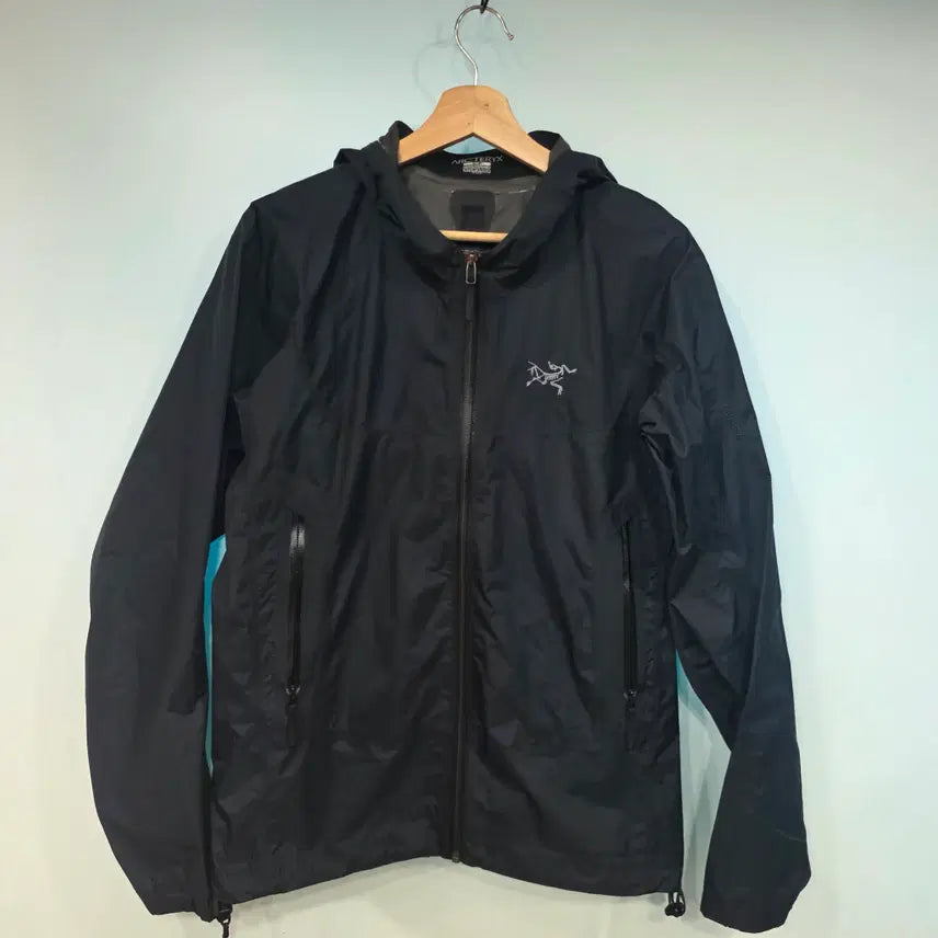 [SOLD OUT] 아크테릭스 S사이즈 고어텍스 바람막이