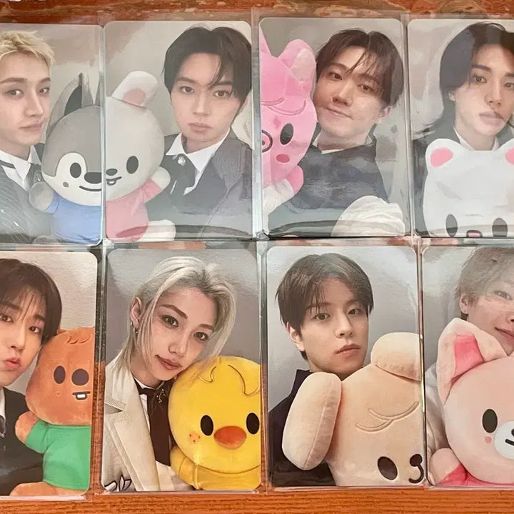 [BUNJANG] Stray Kids SKZOO EAATW in Seoul Pop-up Lucky Draw Photocard / [주말할인] 스키즈 SKZOO EAATW in Seoul 팝업 특전 포카