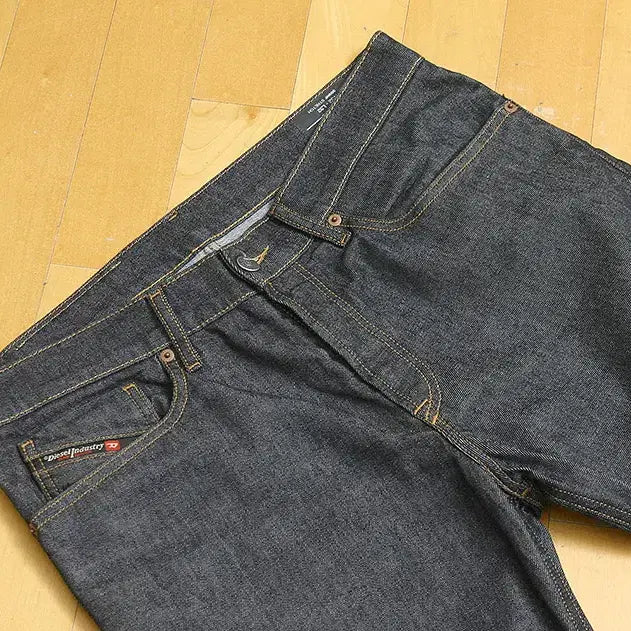 [BUNJANG] DIESEL Tapered Fit Jeans / DIESEL 디젤 테이퍼드핏 청바지 34정도 /BJC_5726