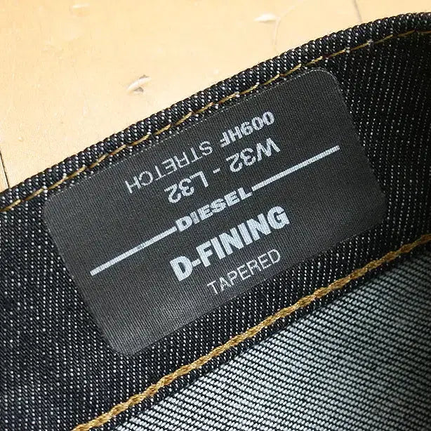 [BUNJANG] DIESEL Tapered Fit Jeans / DIESEL 디젤 테이퍼드핏 청바지 34정도 /BJC_5726