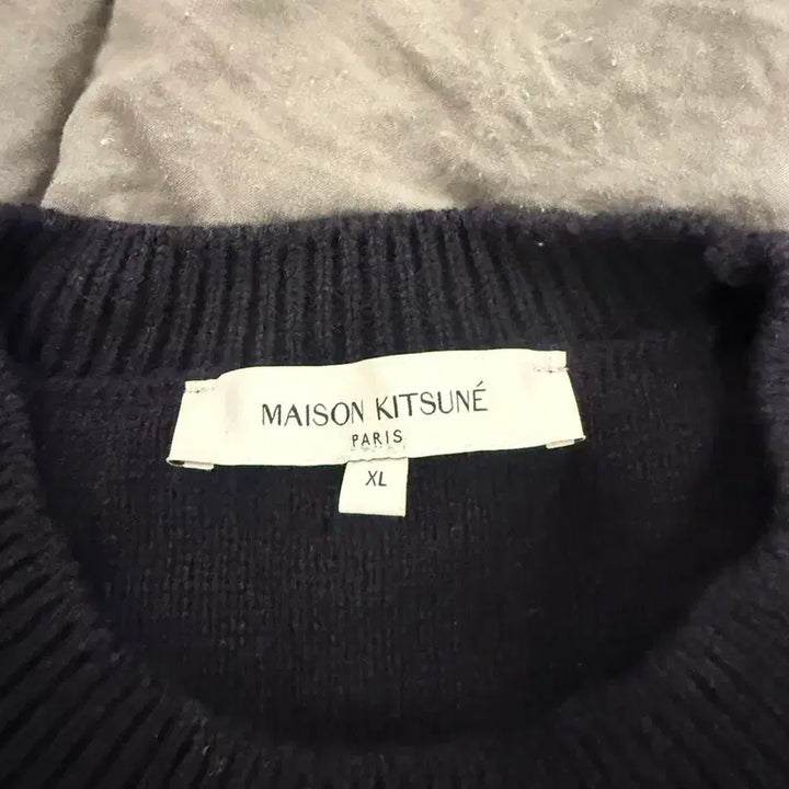 [BUNJANG] Maison Kitsuné Navy Fox Patch Knit XL / 메종키츠네 네이비 폭스 패치 니트 xl