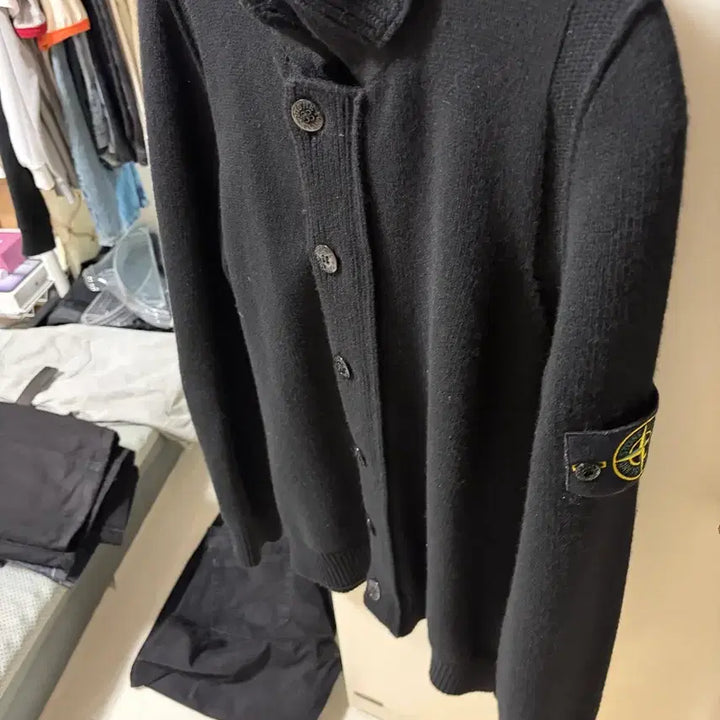 [BUNJANG] Stone Island 24FW Lambswool Knit Cardigan Black / 스톤 아일랜드 램스울 니트 가디건 블랙 24FW