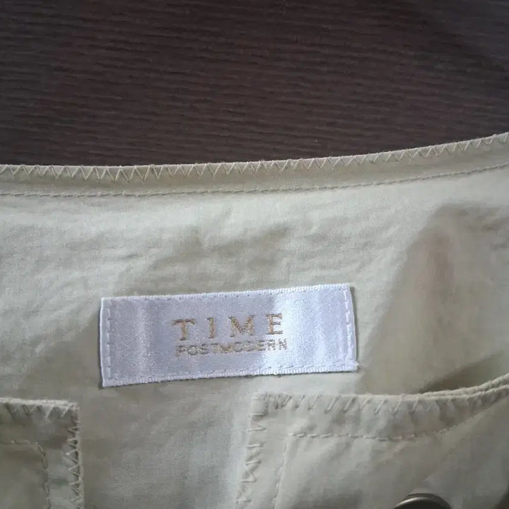 [BUNJANG] TIME Ivory String Detail Blouse (One Size) / 타임 끈 장식 블라우스(프리)