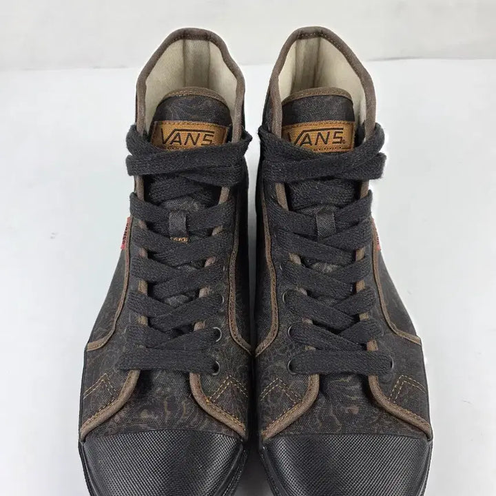 [BUNJANG] Vans Vault x Taka Hayashi High-Top Sneakers / 빈트로^^280 반스볼트 X 타카하야시 하이탑 한정판