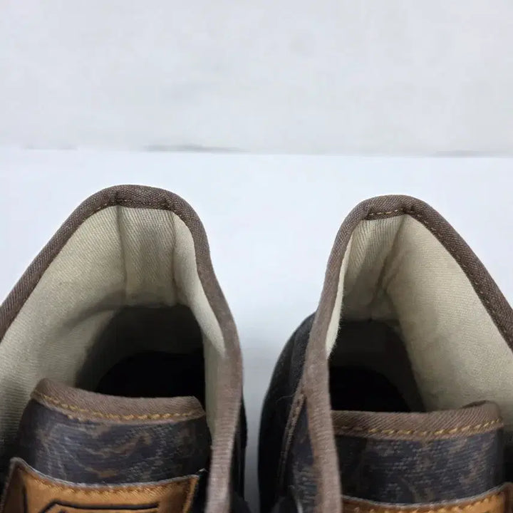[BUNJANG] Vans Vault x Taka Hayashi High-Top Sneakers / 빈트로^^280 반스볼트 X 타카하야시 하이탑 한정판