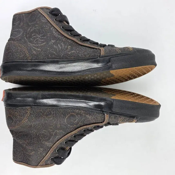 [BUNJANG] Vans Vault x Taka Hayashi High-Top Sneakers / 빈트로^^280 반스볼트 X 타카하야시 하이탑 한정판
