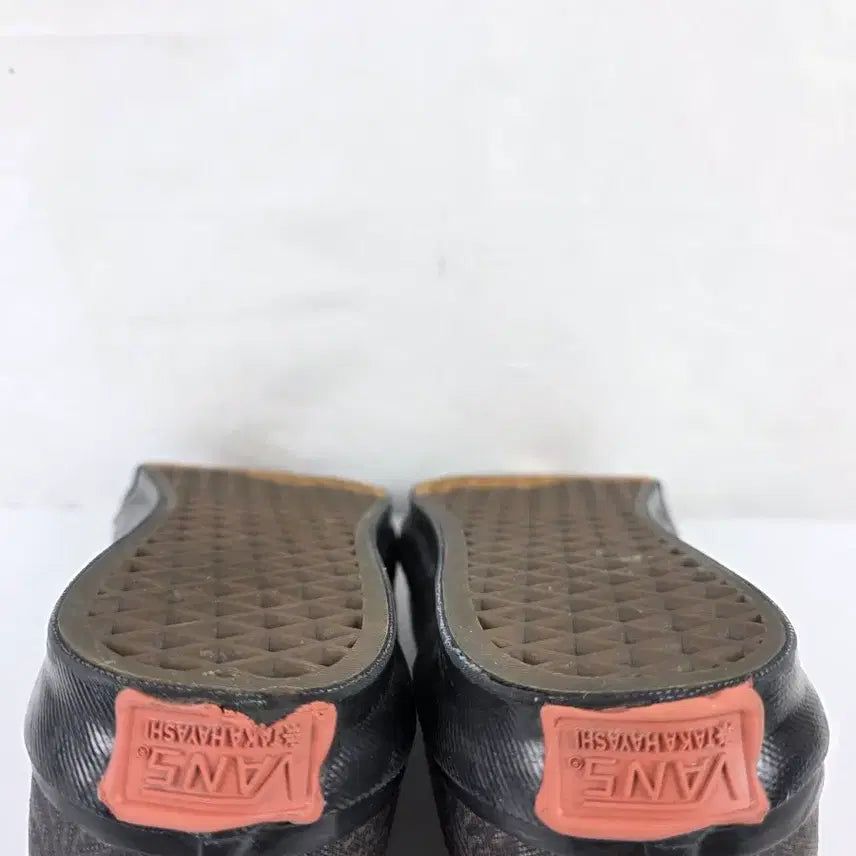 [BUNJANG] Vans Vault x Taka Hayashi High-Top Sneakers / 빈트로^^280 반스볼트 X 타카하야시 하이탑 한정판